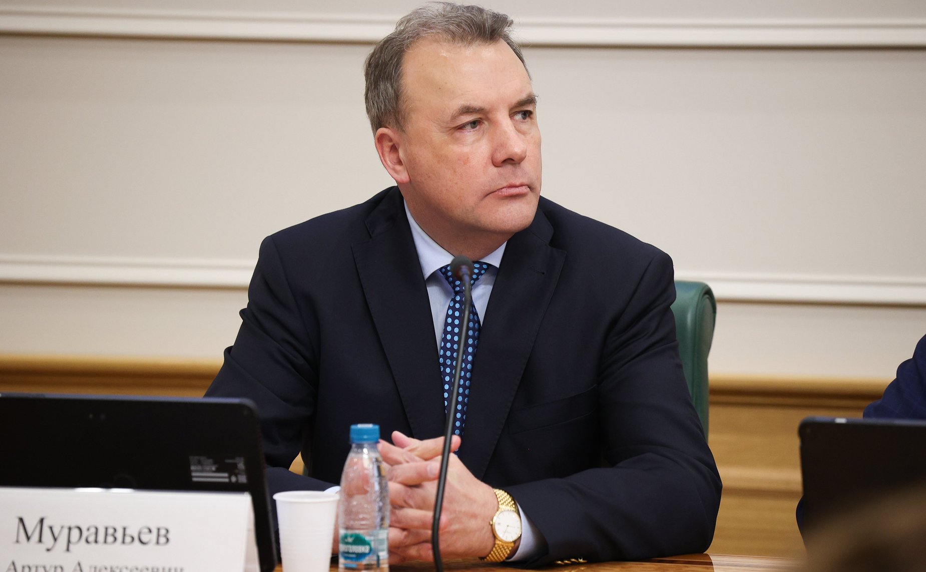 Артур Муравьев