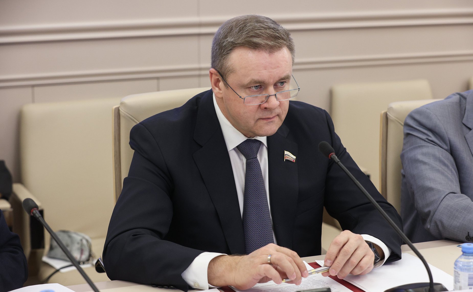 Николай Любимов