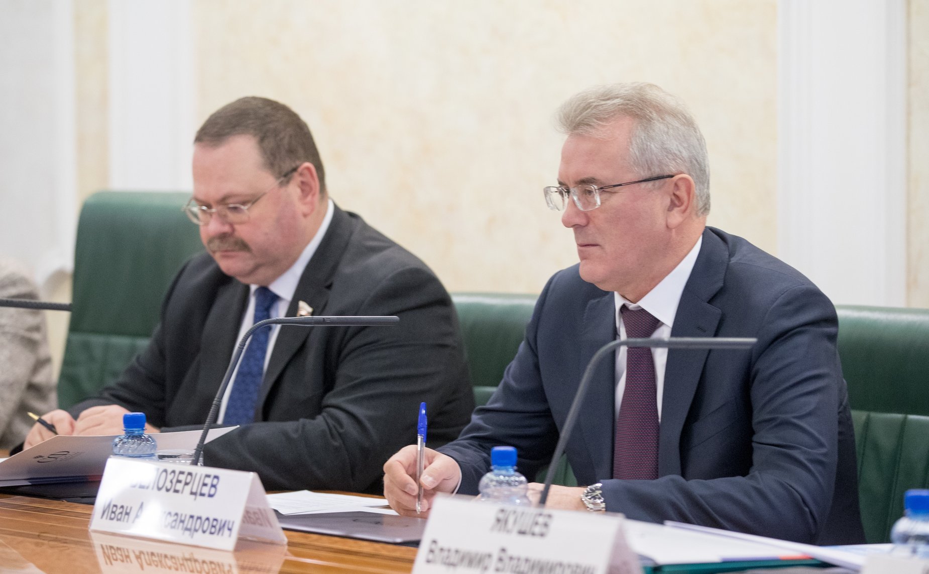 О. Мельниченко и И. Белозерцев