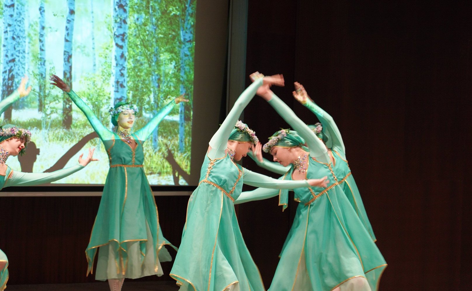 Сенаторы РФ приняли участие в мероприятиях VI Международного фестивального марафона в Минске