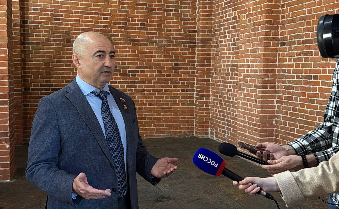 Александр Вайнберг