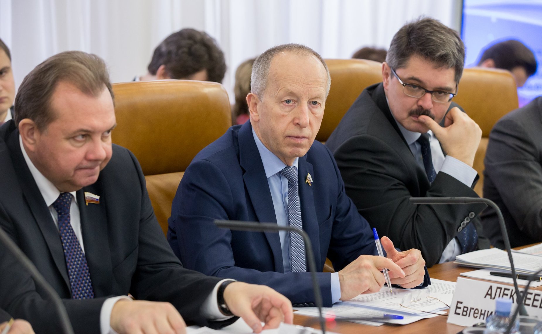 Е. Алексеев