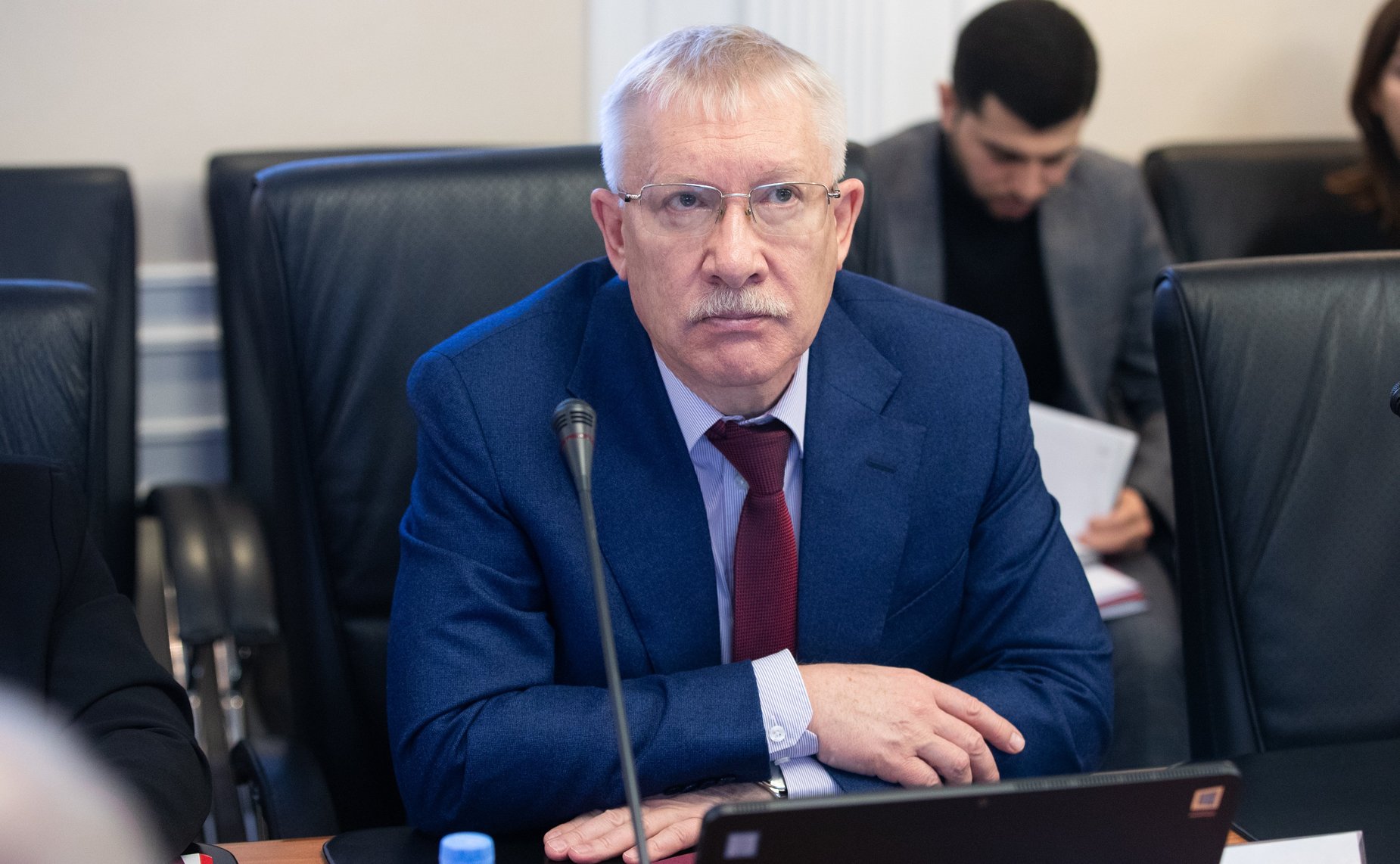 Олег Морозов