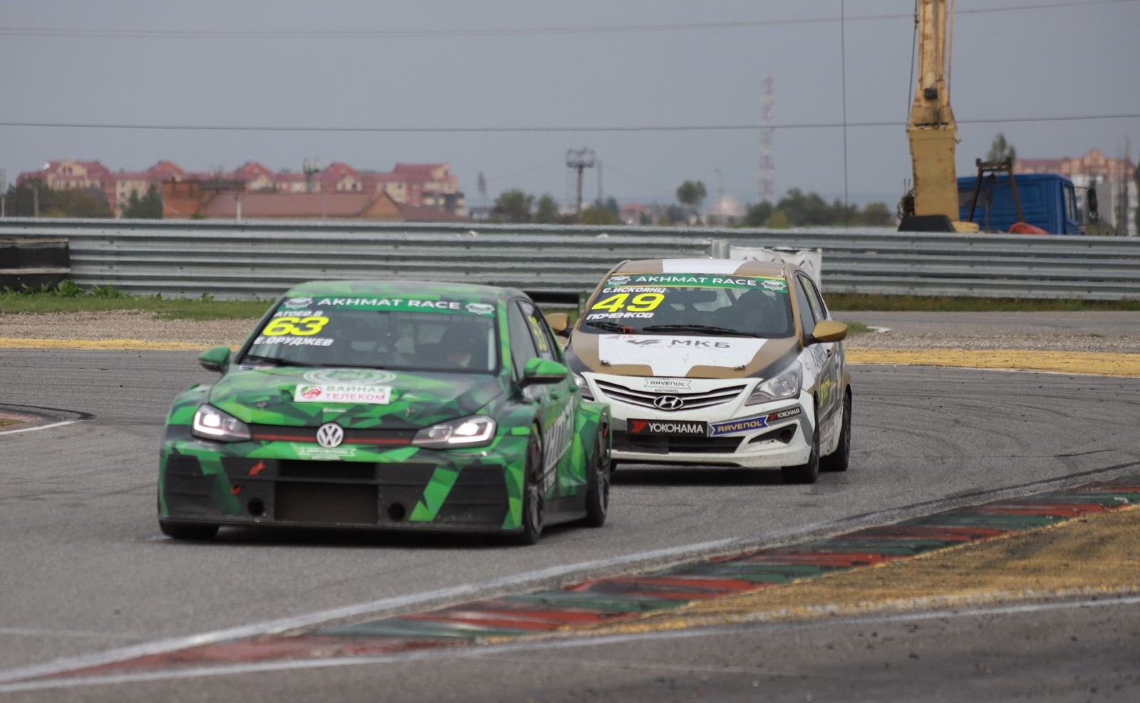 Проведение на автодроме «Крепость Грозная» гонок на выносливость «AKHMAT Race 2021»