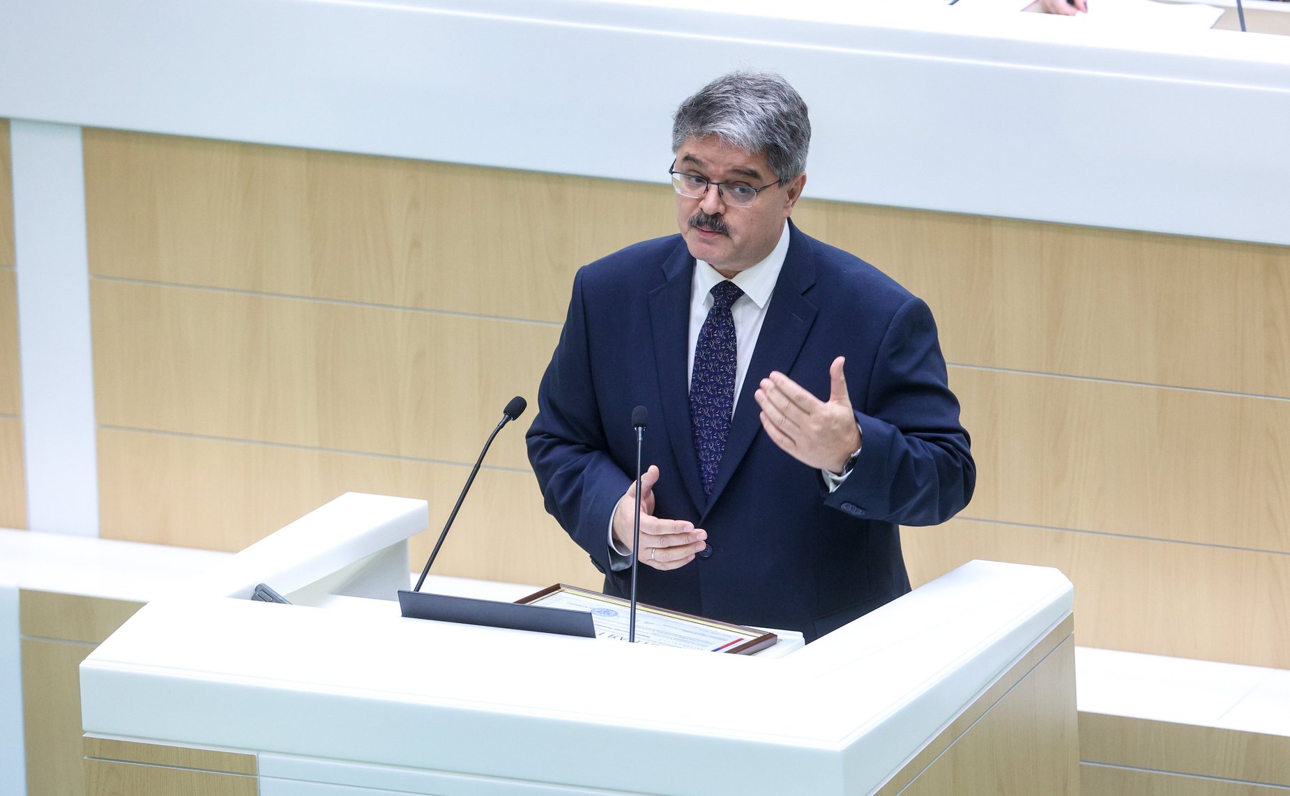 Анатолий Широков