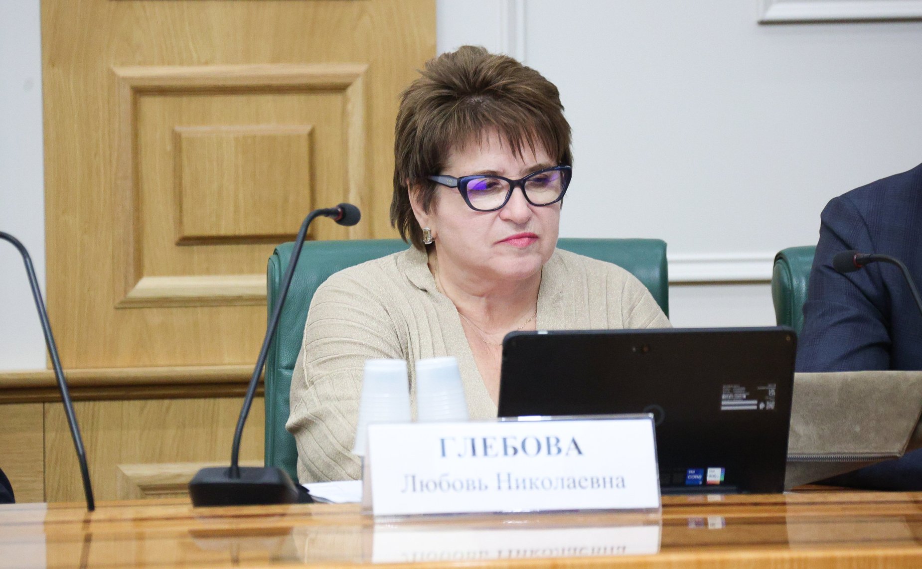 Любовь Глебова