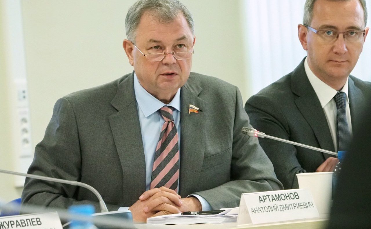 Анатолий Артамонов