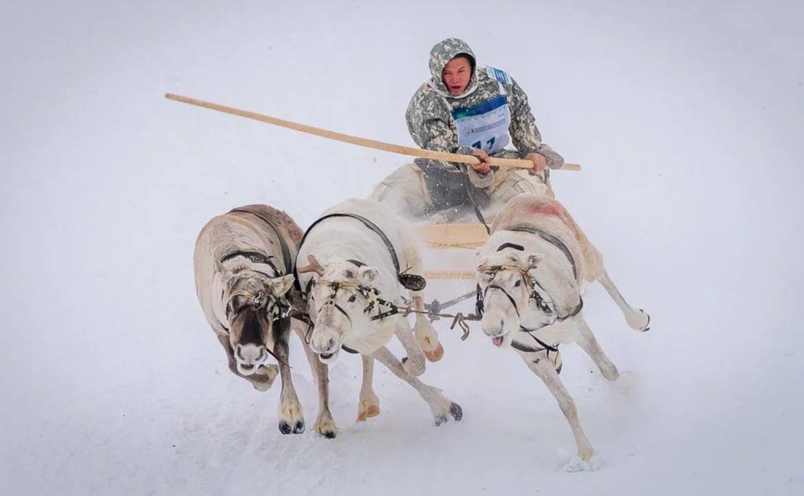 Денис Гусев приветствовал участников Х Конкурса профессионального мастерства среди оленеводов Ханты-Манскийского автономного округа