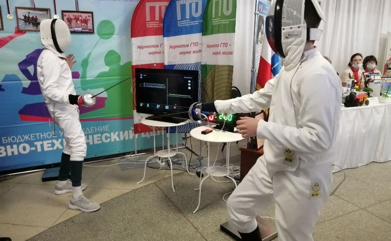 Олег Алексеев в ходе работы в регионе посетил Энгельсский и Краснокутский муниципальные районы