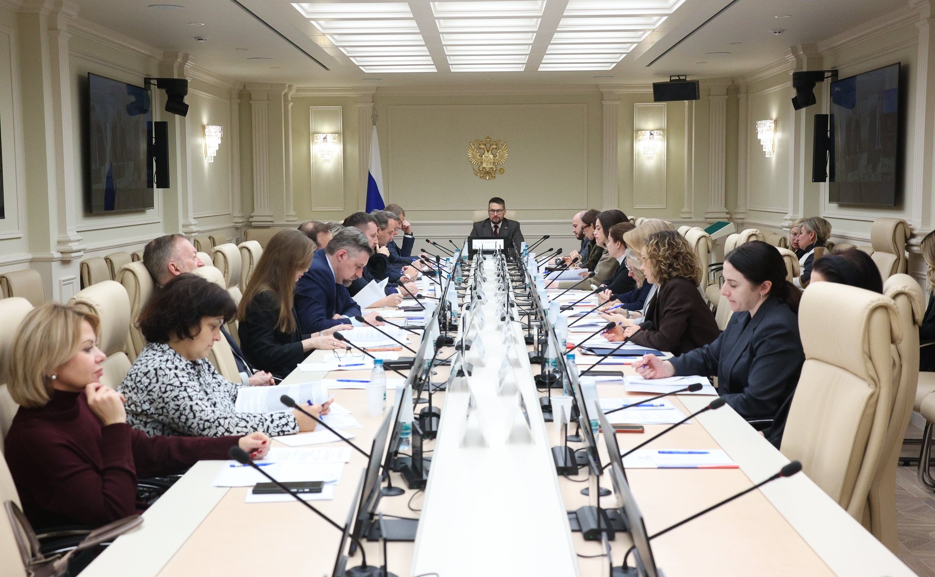 Круглый стол на тему «Основные подходы к актуализации законодательства Российской Федерации в сфере медиации»