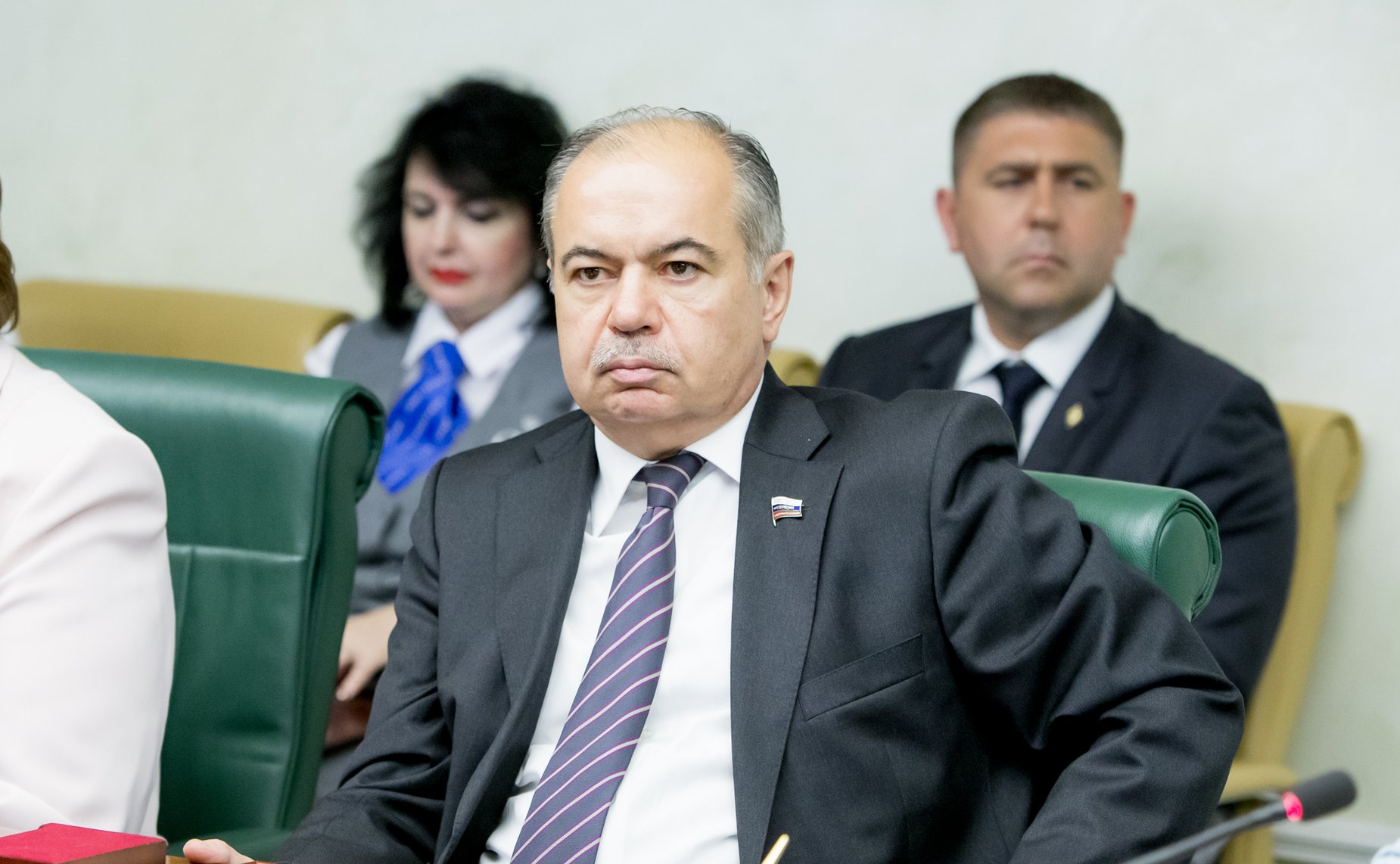 В Совете Федерации состоялось подписание Соглашения о сотрудничестве с Российским государственным университетом правосудия. Умаханов