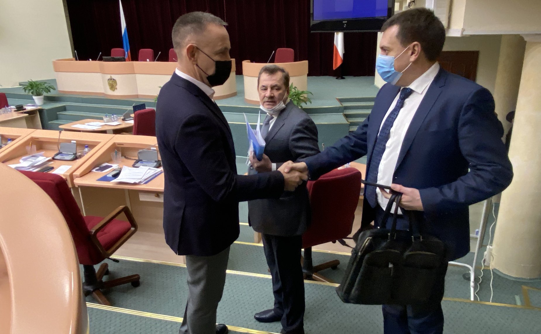 Олег Алексеев в ходе работы в регионе принял участие в заседании Саратовской областной Думы