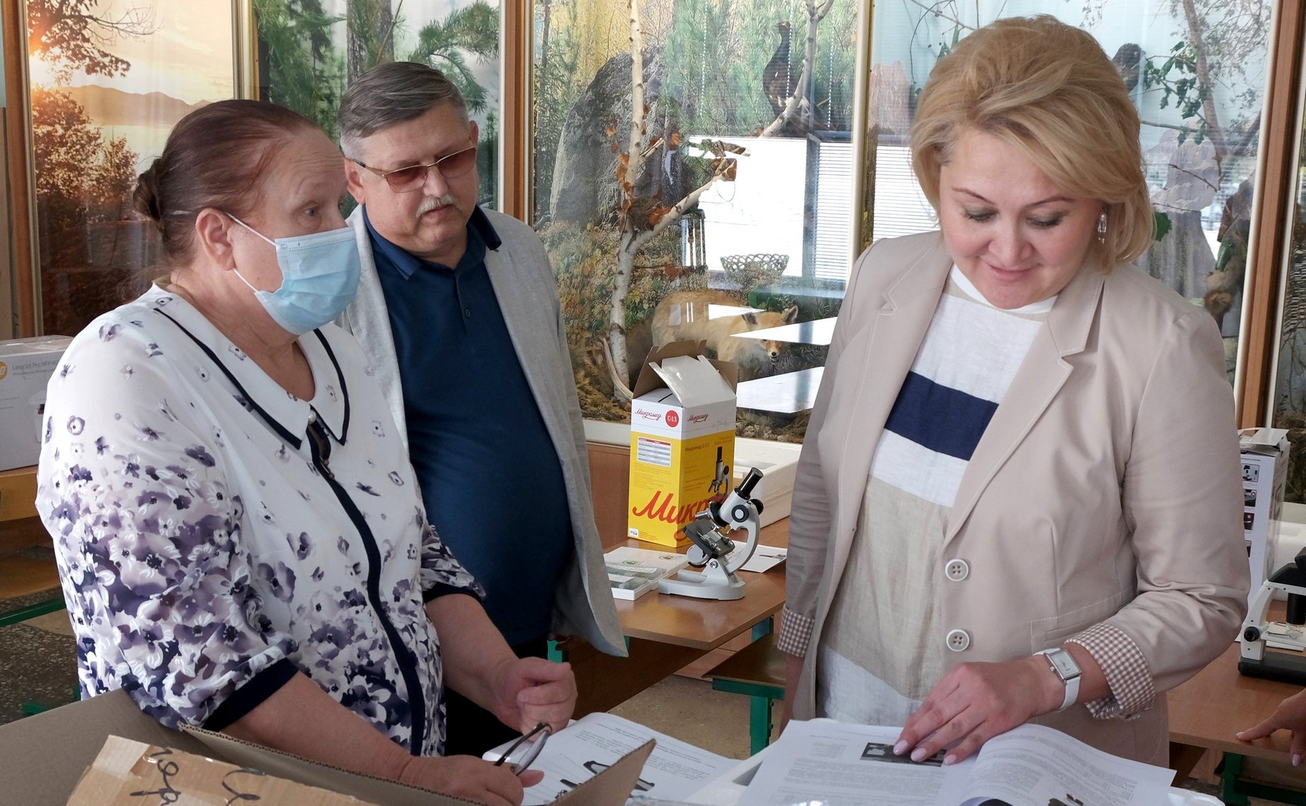 Лилия Гумерова в ходе работы в регионе ознакомилась с проектом реконструкции гимназии № 1 и осмотрела полилингвальную школу № 23