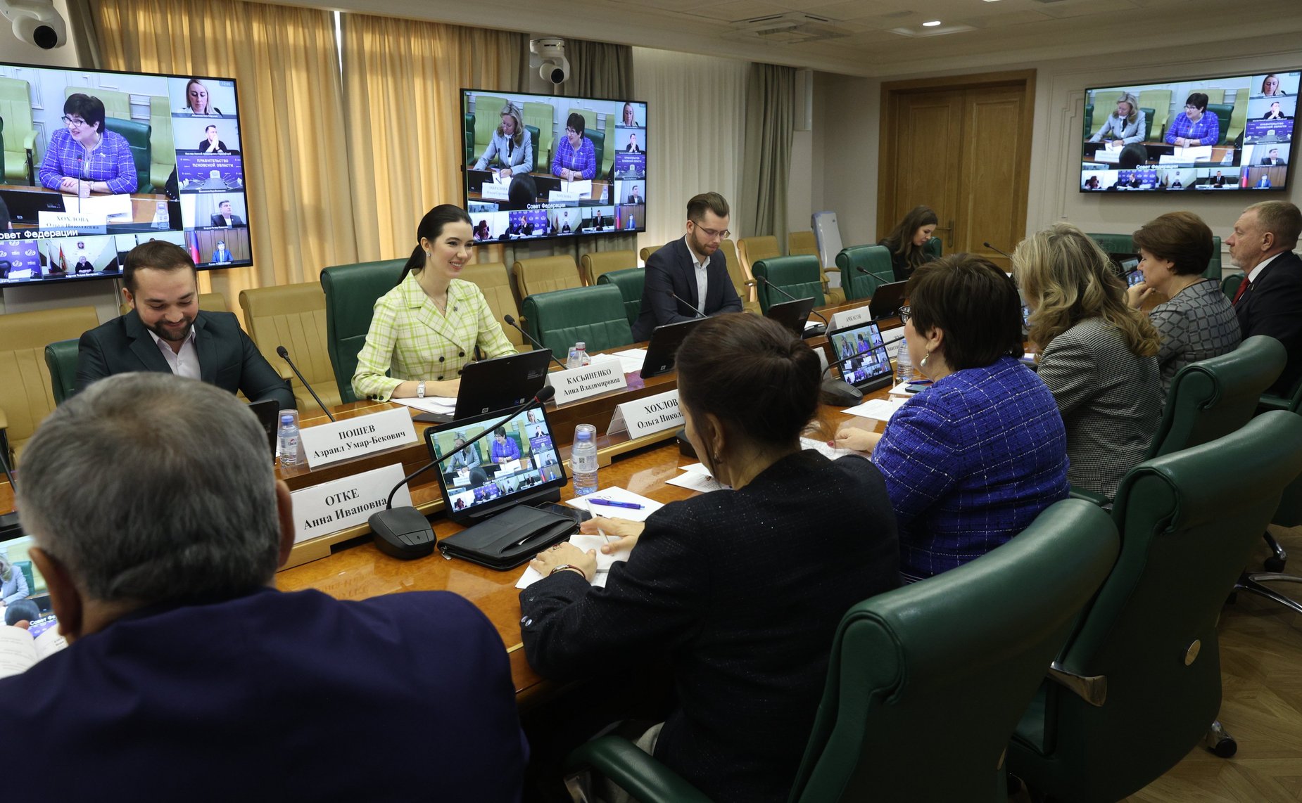 Круглый стол Комитета СФ по социальной политике