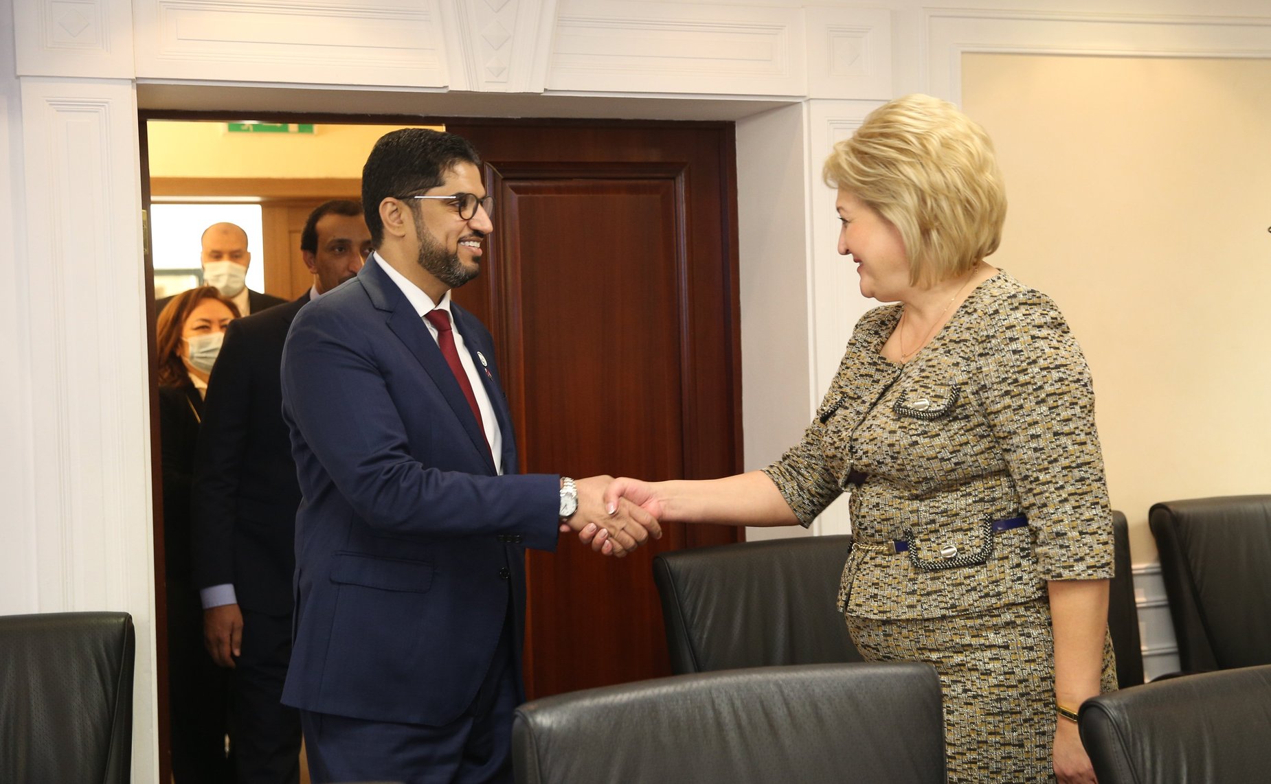 Встреча председателя Комитета СФ по науке, образованию и культуре Лилии Гумеровой с Чрезвычайным и Полномочным Послом Объединенных Арабских Эмиратов в РФ Мохаммедом Аль-Джабером