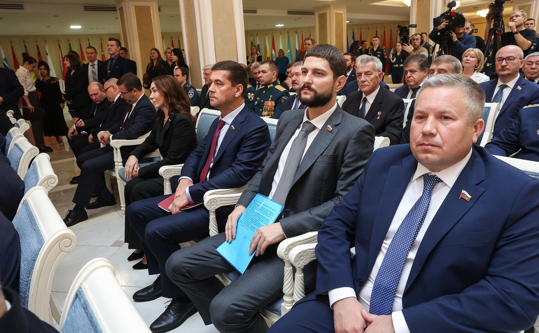 X торжественная церемония награждения детей и подростков, проявивших мужество в экстремальных ситуациях и спасших человеческие жизни