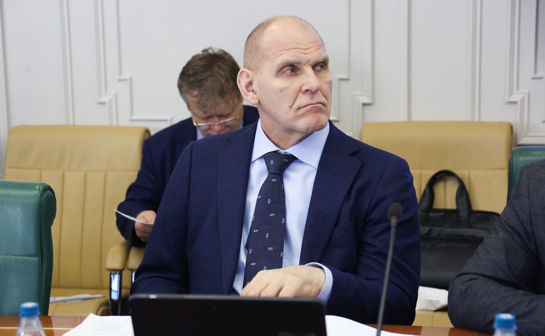 Александр Карелин