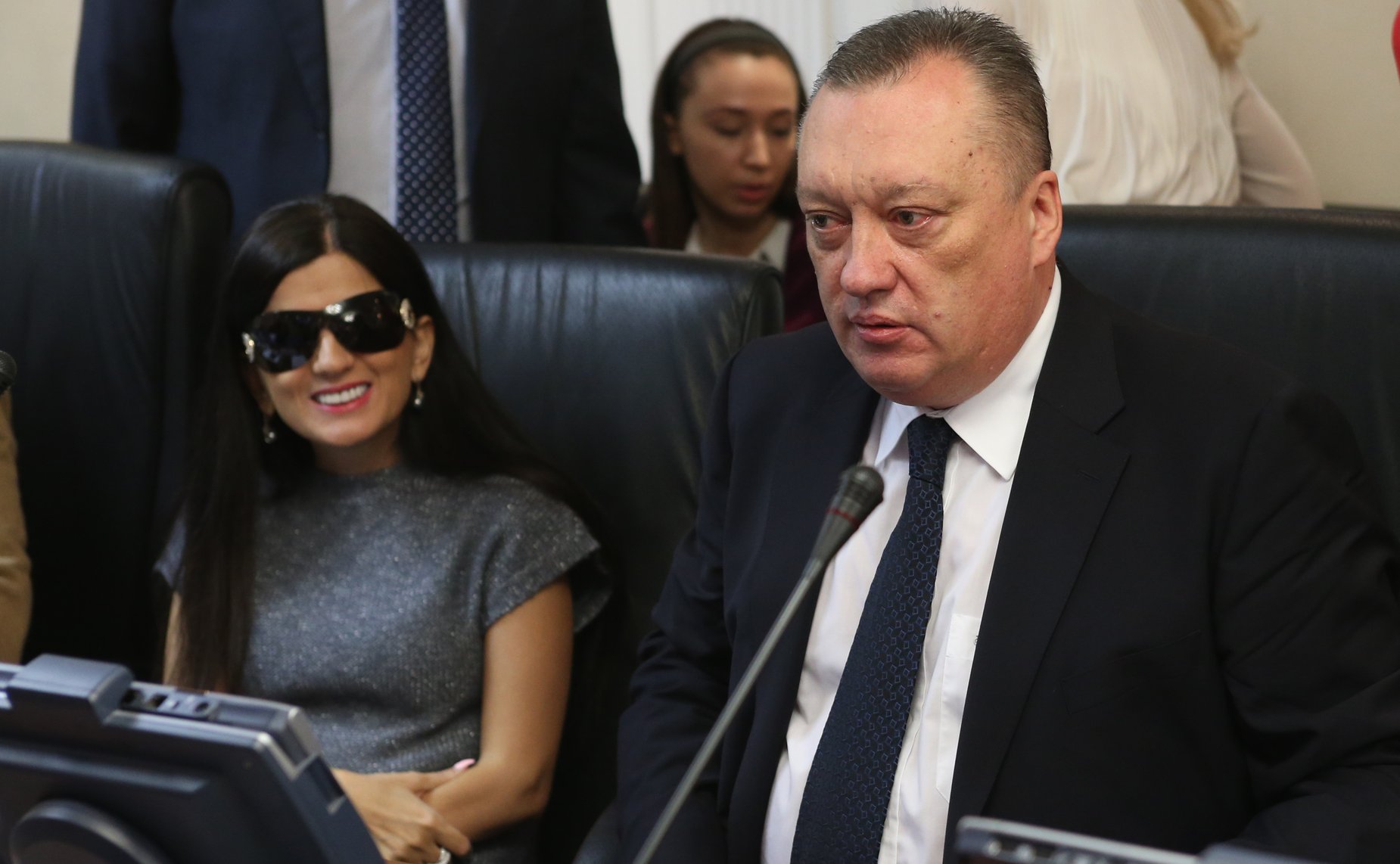 В. Тюльпанов Расширенное заседание Комитета СФ по Регламенту и организации парламентской деятельности на тему «Об организации пилотного проекта по выделению особого вагона в составе поездов метрополитена, предназначенного для перевозок женщин с детьми, бе