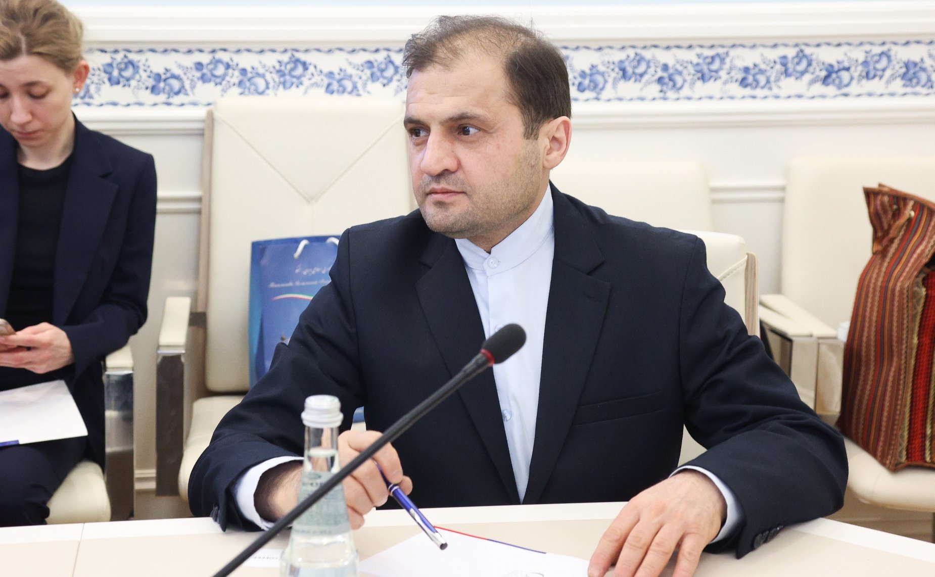 Встреча первого заместителя председателя Комитета СФ по науке, образованию и культуре Дмитрия Василенко с председателем Комиссии по национальной безопасности и внешней политике Собрания Исламского Совета Исламской Республики Иран Эбрахимом Азизи