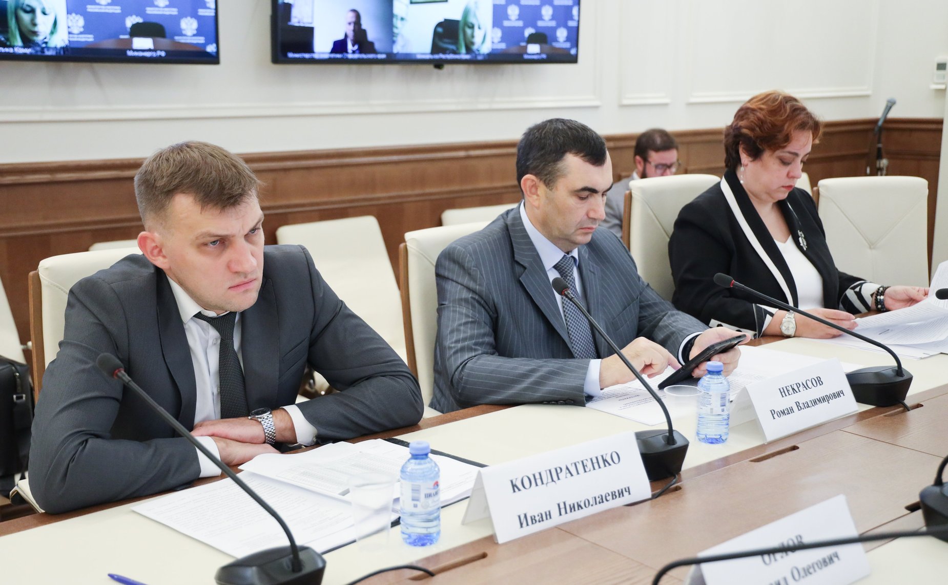 Совещание Комитета СФ по аграрно-продовольственной политике и природопользованию по текущей ситуации с наличием и ценами на горюче-смазочные материалы, используемые сельскохозяйственными товаропроизводителями для проведения сезонных полевых работ