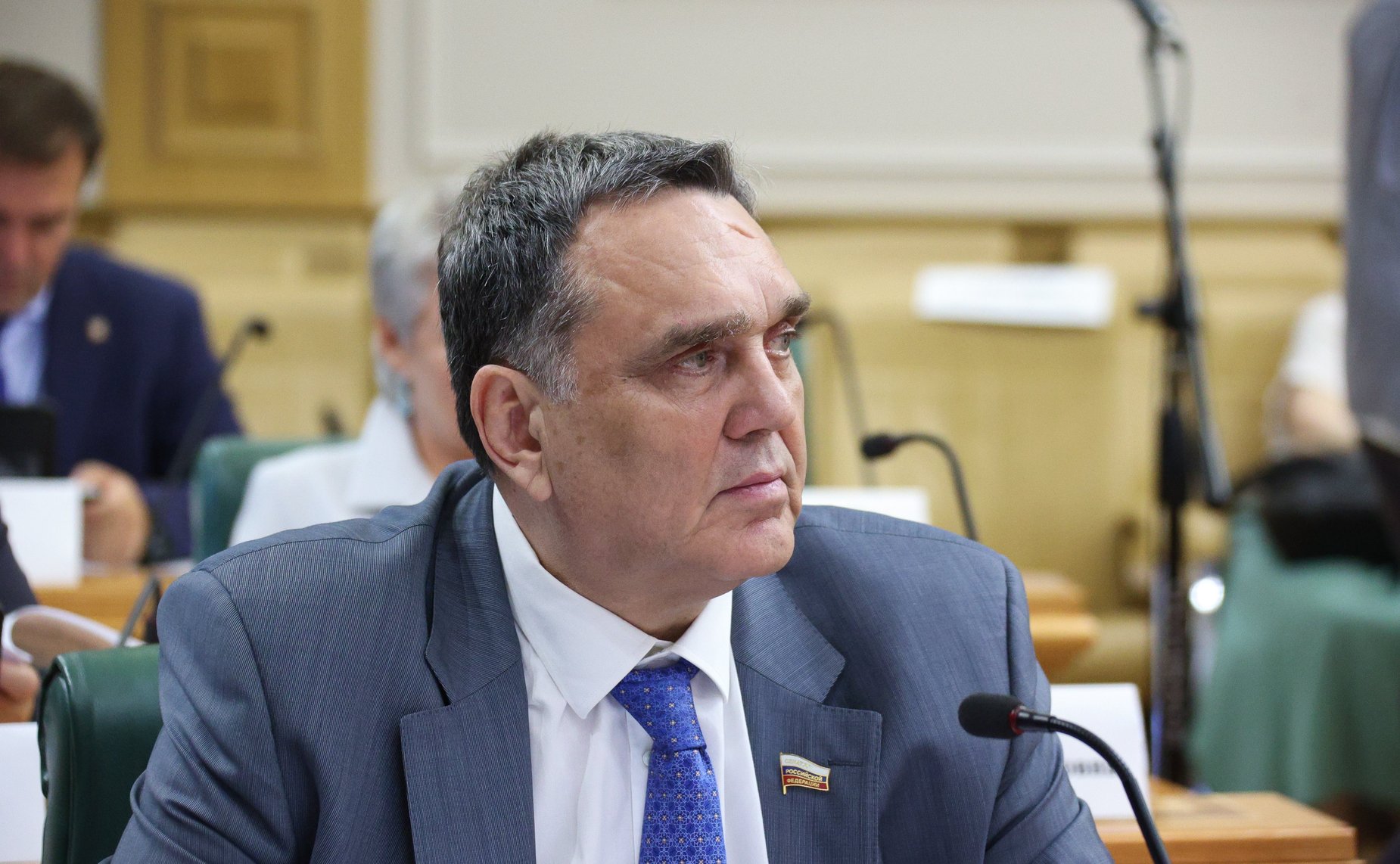 Сергей Иванов