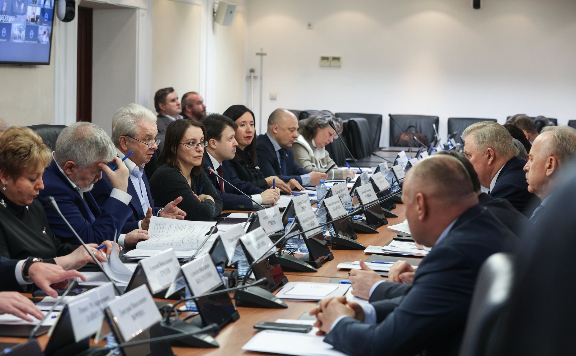 Круглый стол Комитета СФ по Регламенту и организации парламентской деятельности совместно с Комитетом СФ по аграрно-продовольственной политике и природопользованию