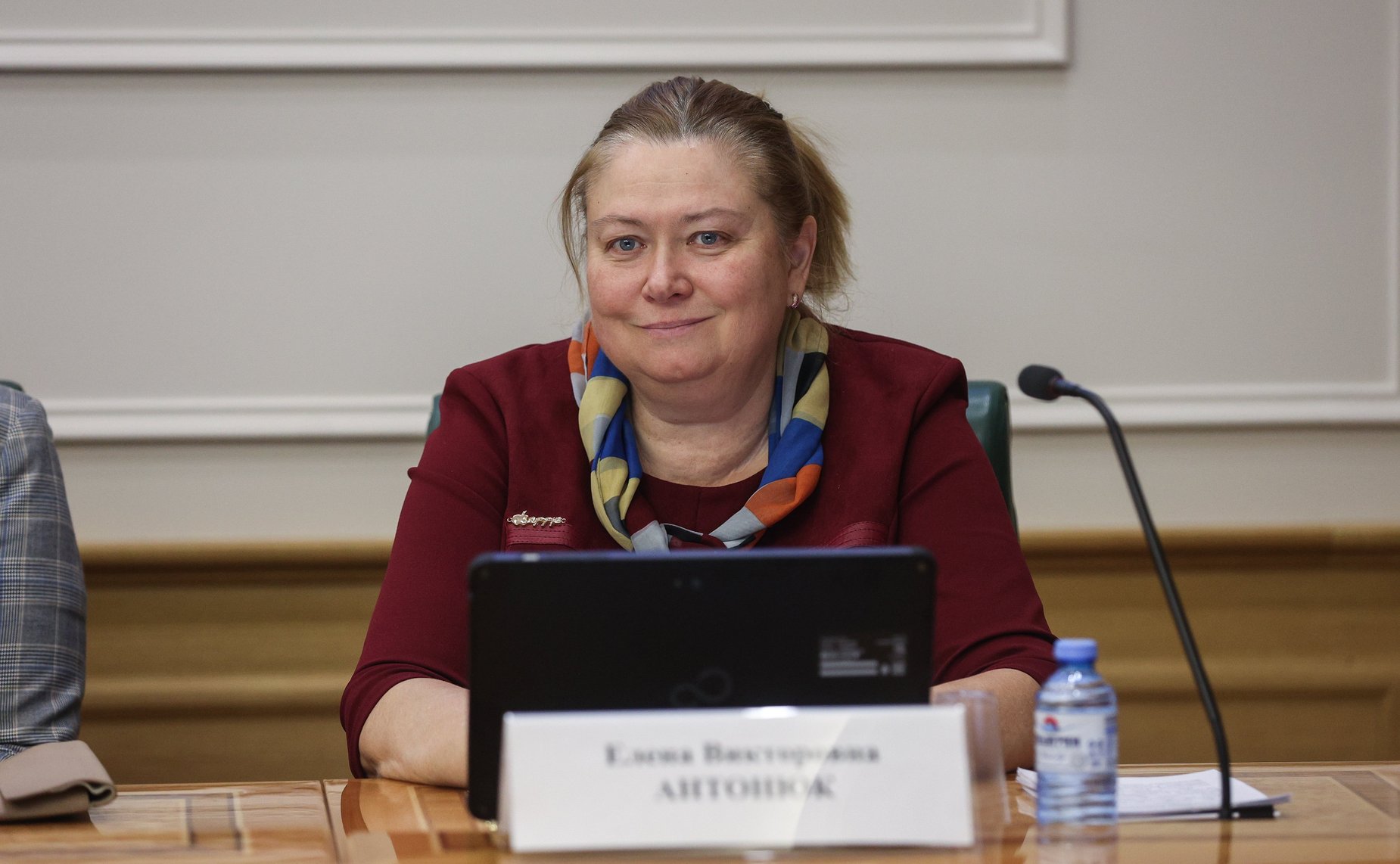 Семинар для помощников сенаторов РФ по работе в СФ, работающих по срочному служебному контракту или по срочному трудовому договорю, по вопросам обеспечения деятельности сенаторов РФ совместно с Управлением государственной службы и кадров Аппарата СФ