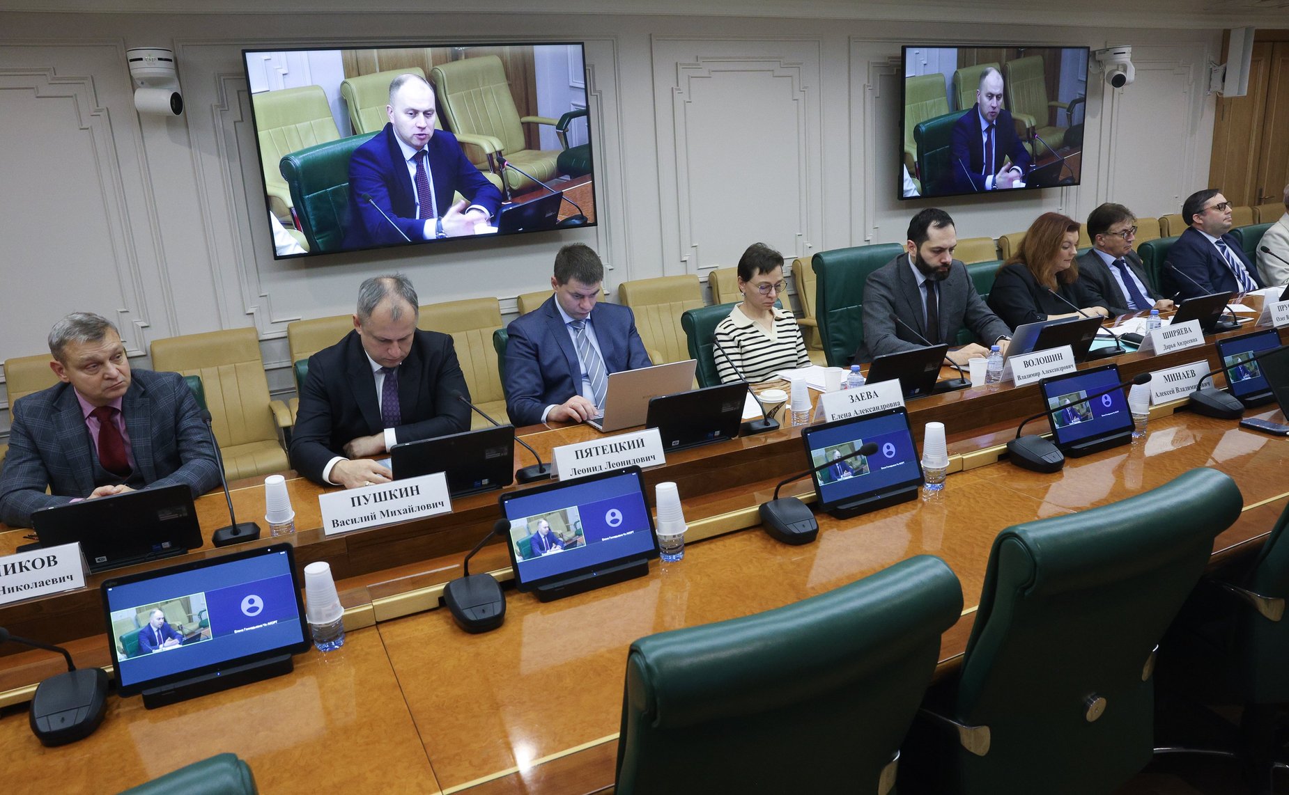 Парламентские слушания Комитета СФ по экономической политике «Комплексное развитие потребительского рынка. Органический рост всех торговых форматов»