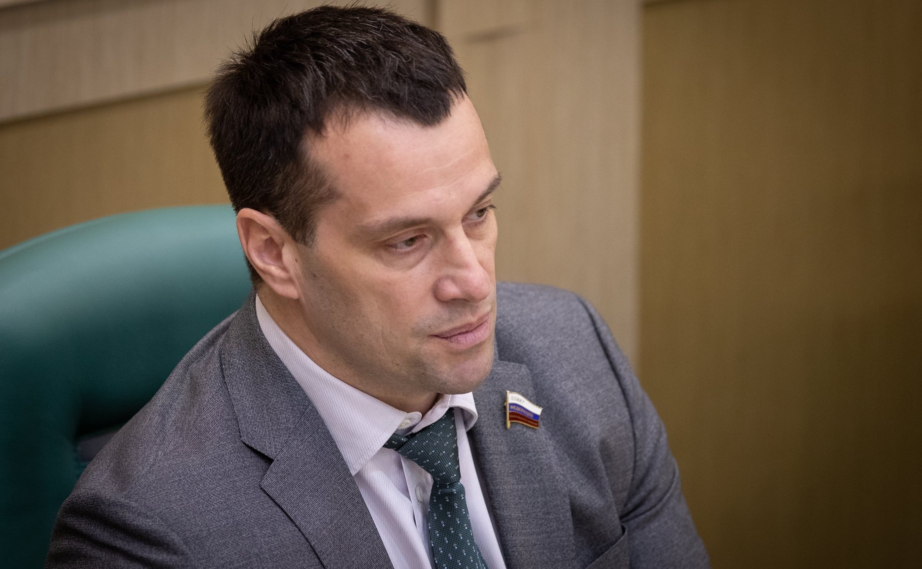 Эдуард Исаков