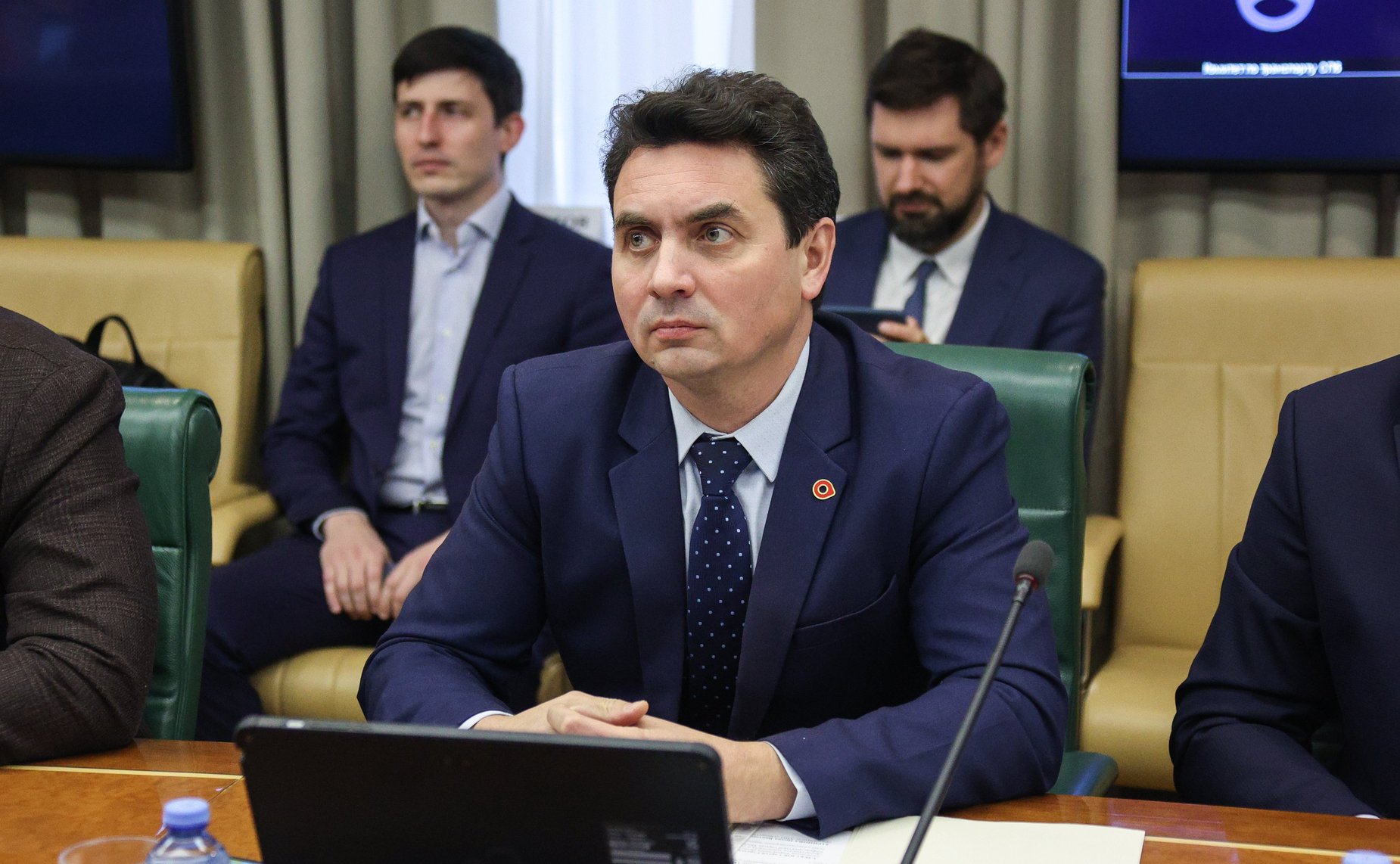 Круглый стол Комитета Совета Федерации по экономической политике «Проблемы и перспективы развития перевозок пассажиров легковым такси»