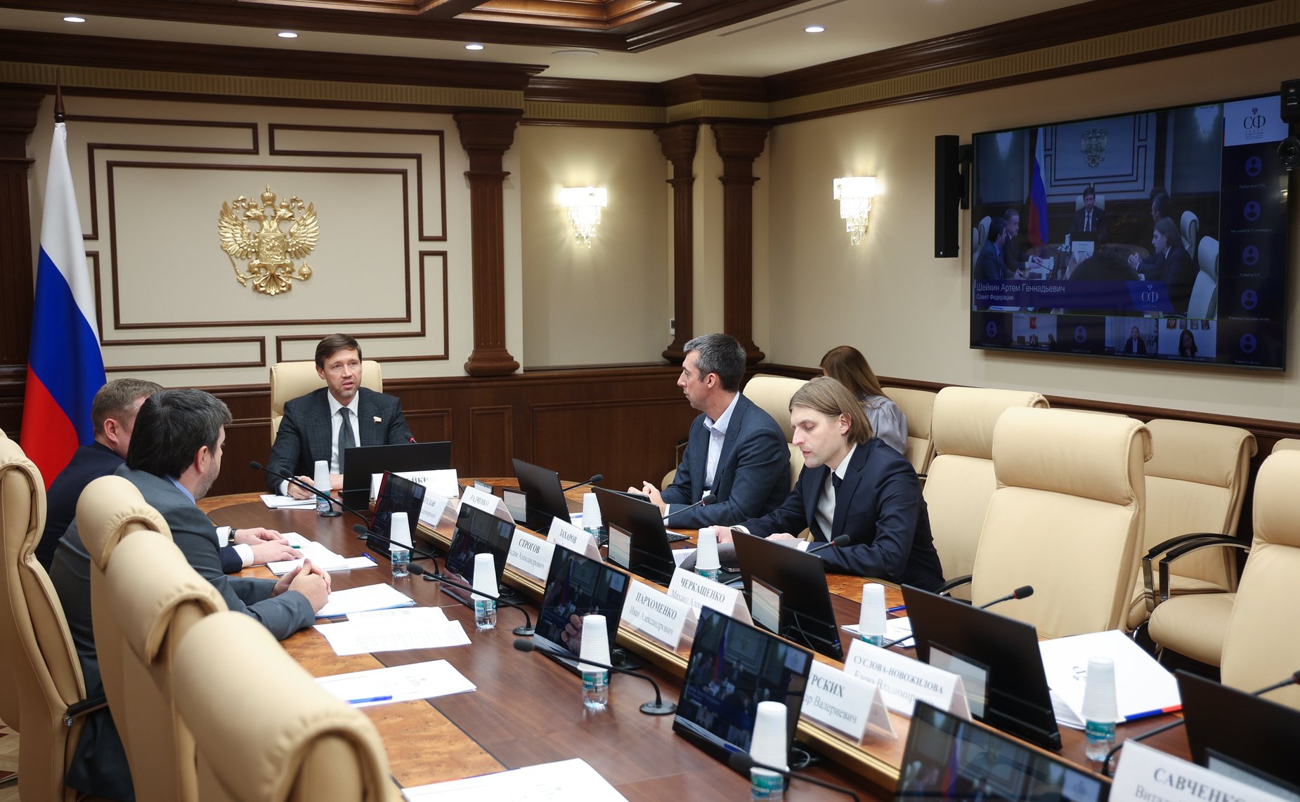 Круглый стол Комитета СФ по конституционному законодательству и государственному строительству «Совершенствование механизмов противодействия незаконному обороту алкогольной продукции: законодательные инициативы и правоприменительная практика»