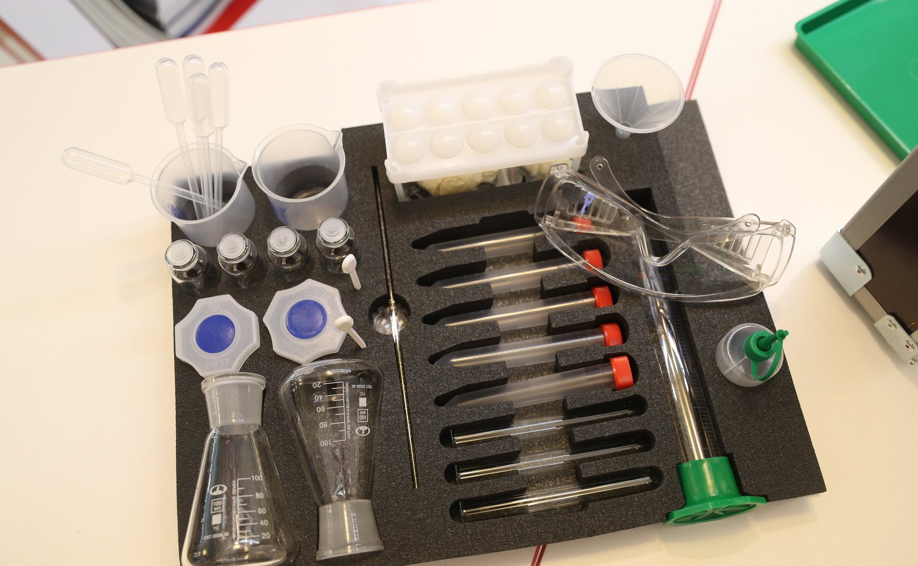 Открытие в Совете Федерации выставки детских товаров российских предприятий