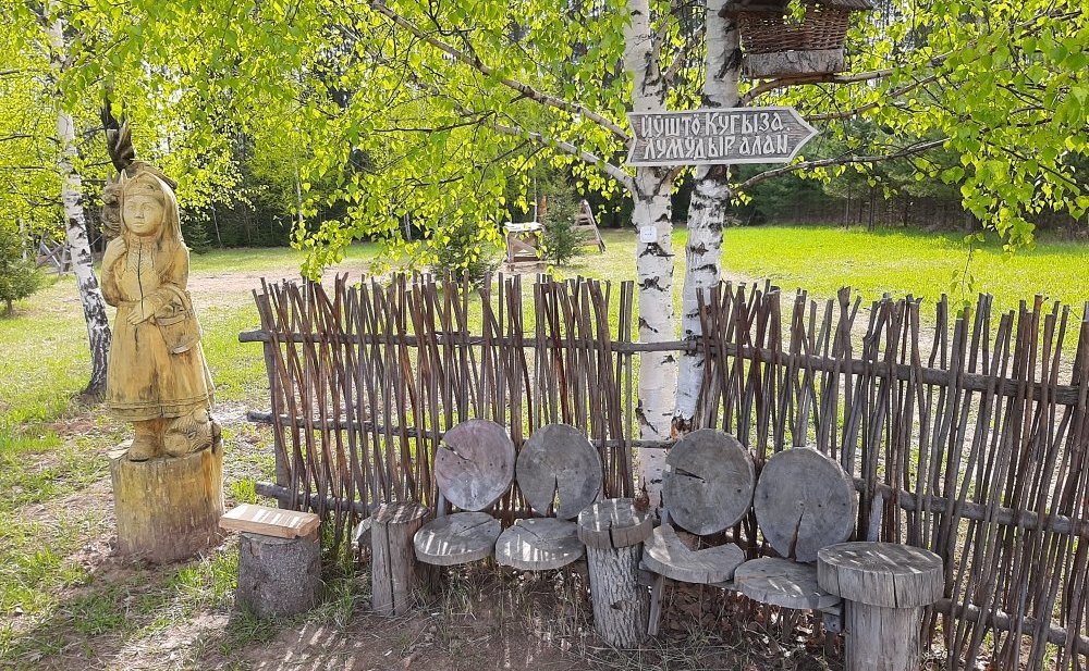 Сергей Мартынов посетил резиденцию Йӱштӧ кугыза, марийского Деда Мороза