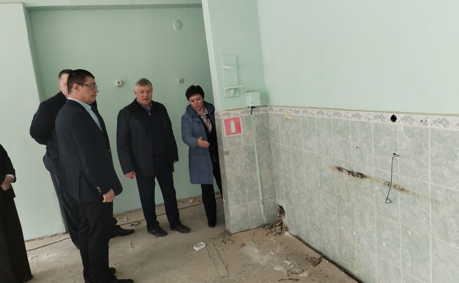 Сергей Михайлов совместно с депутатом регионального парламента Сергеем Корольковым посетили «Центр развития ребенка – детский сад № 22» в Чите