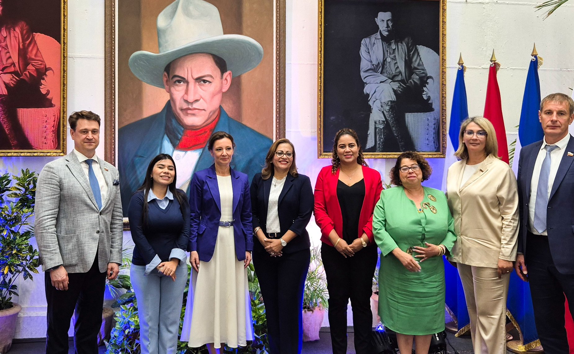 Сенаторы Российской Федерации посетили с визитом Республику Никарагуа