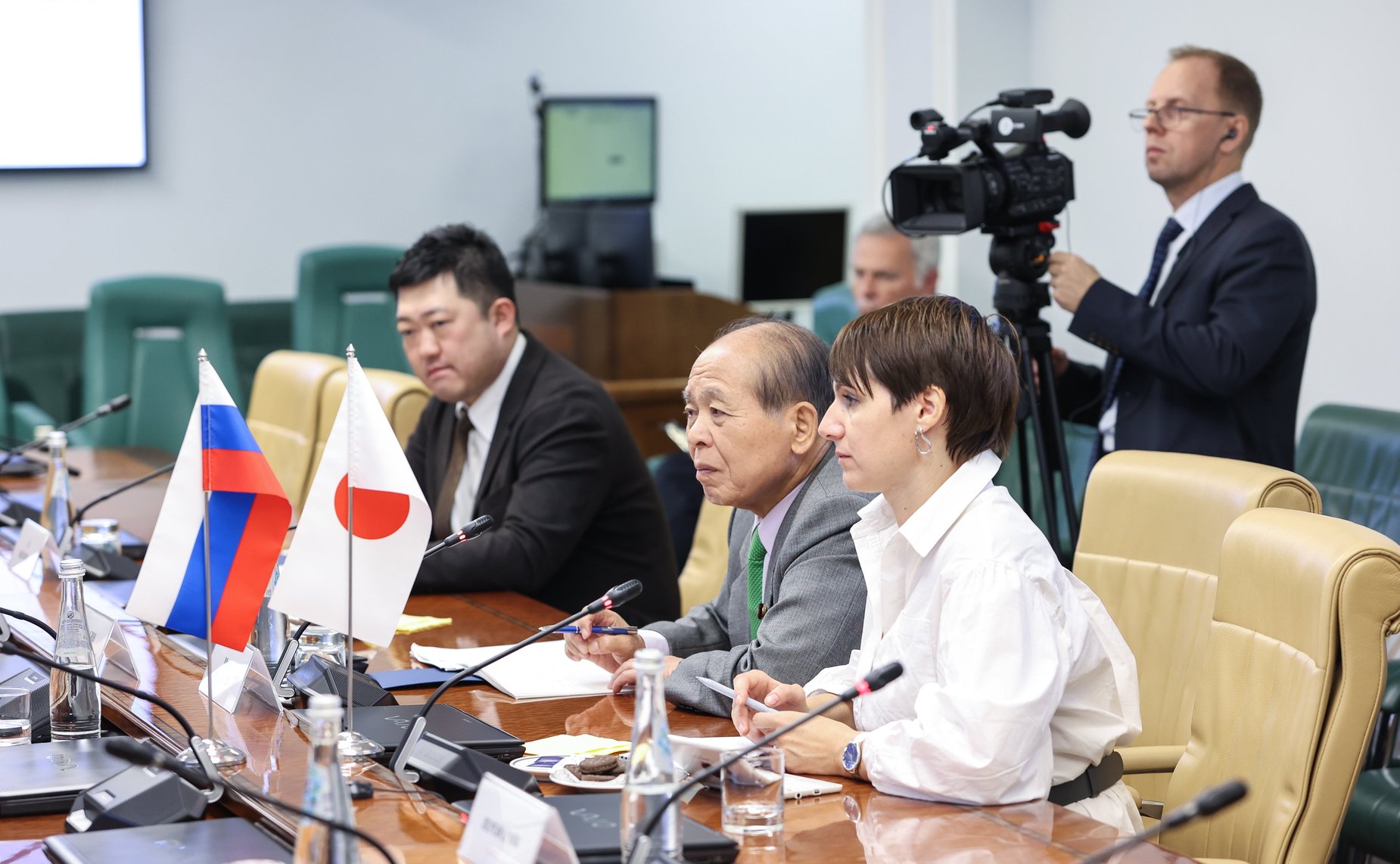 Встреча председателя Комитета СФ по международным делам Григория Карасина с депутатом Палаты советников Парламента Японии Мунэо Судзуки