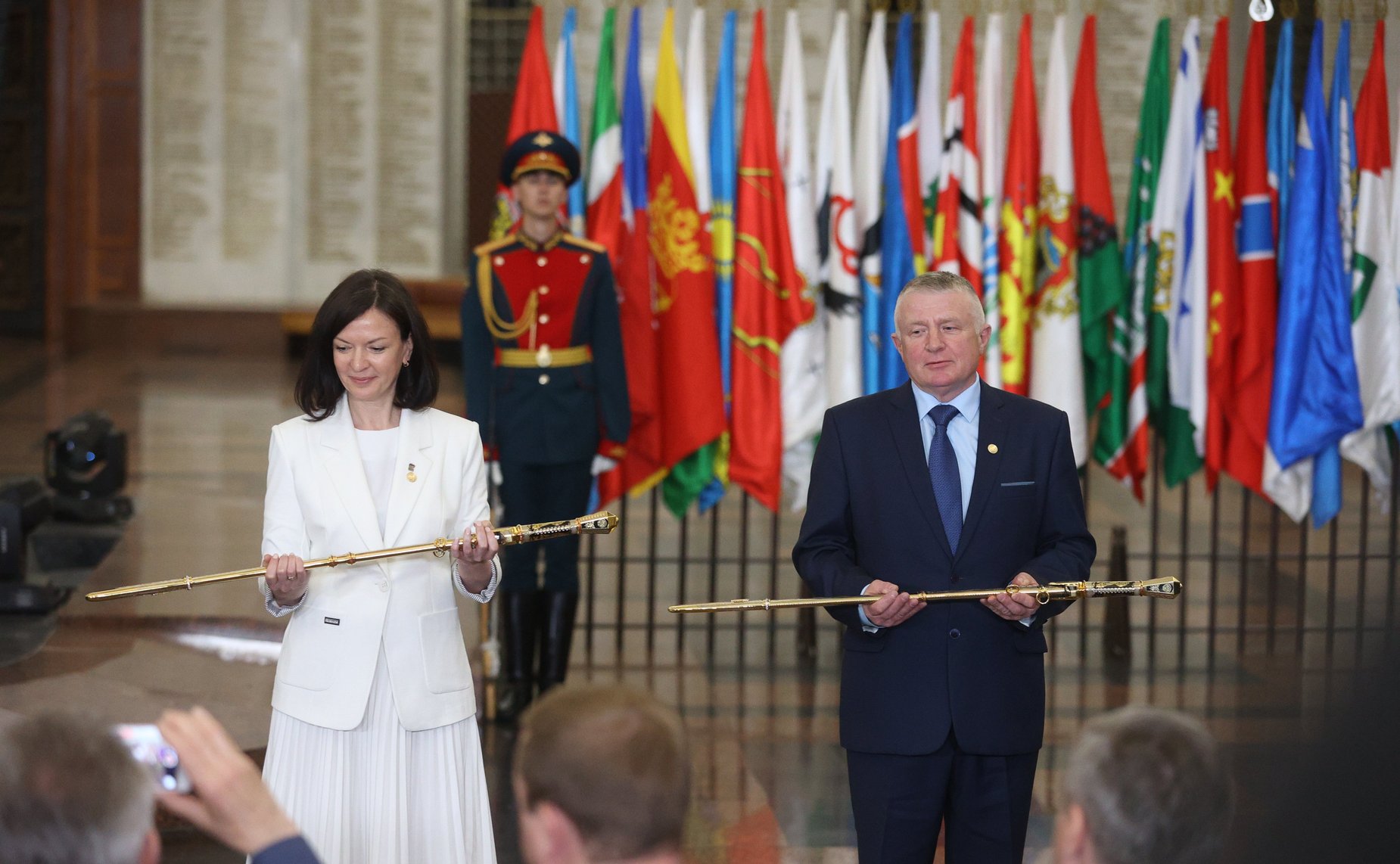 Торжественная церемония передачи «Мечей Победы» Городам воинской славы
