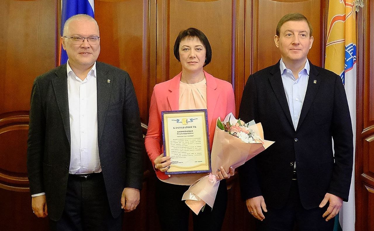 Сенаторы посетили социальные учреждения в городе Кирове и вручили памятные медали детям-героям