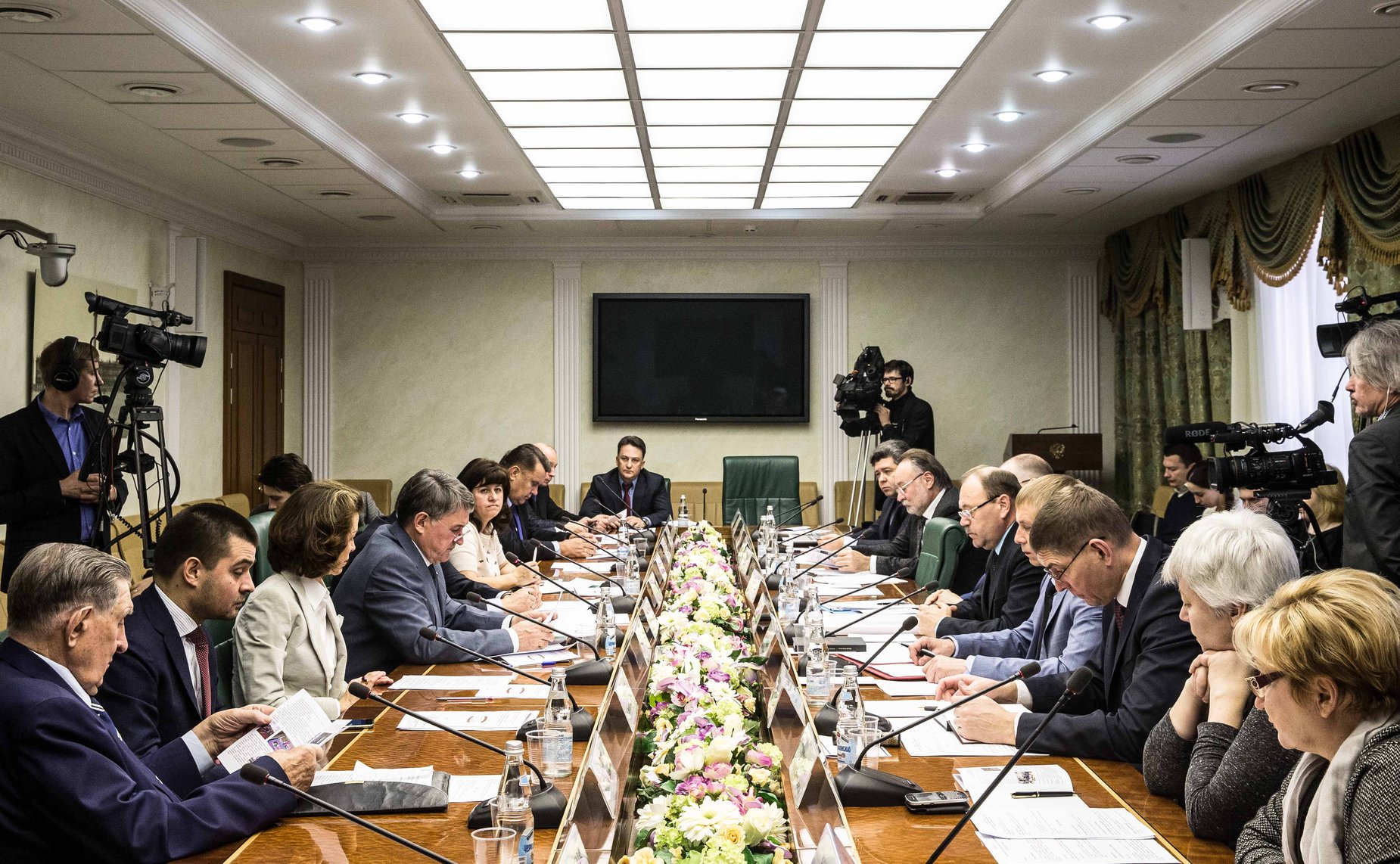 Заседание Комитета общественной поддержки жителей Юго-Востока Украины