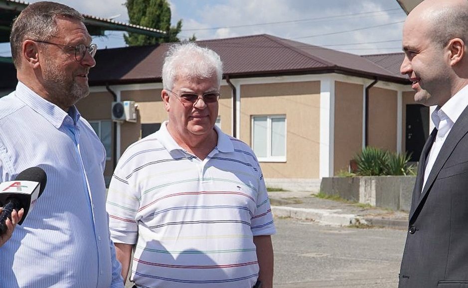 Делегации Совета Федерации приняла участие в праздничных мероприятиях по случаю 15- летия признания независимости Республики Абхазия