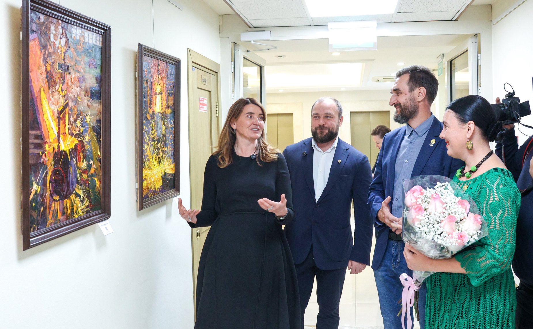 Открытие в Совете Федерации выставки индустриальных пейзажей, посвященной Дню машиностроителя