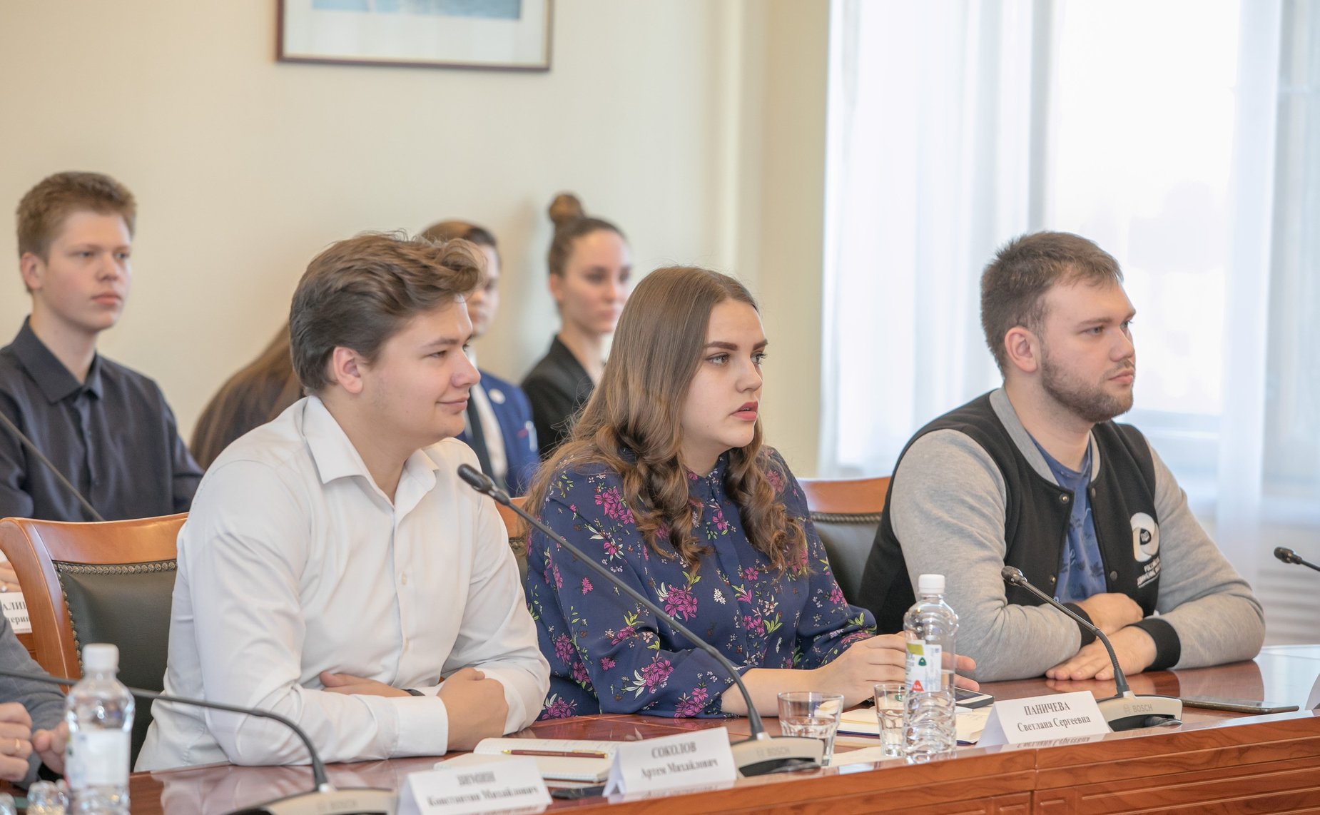 Заседание Дискуссионного клуба при Молодежном парламенте Вологодской области