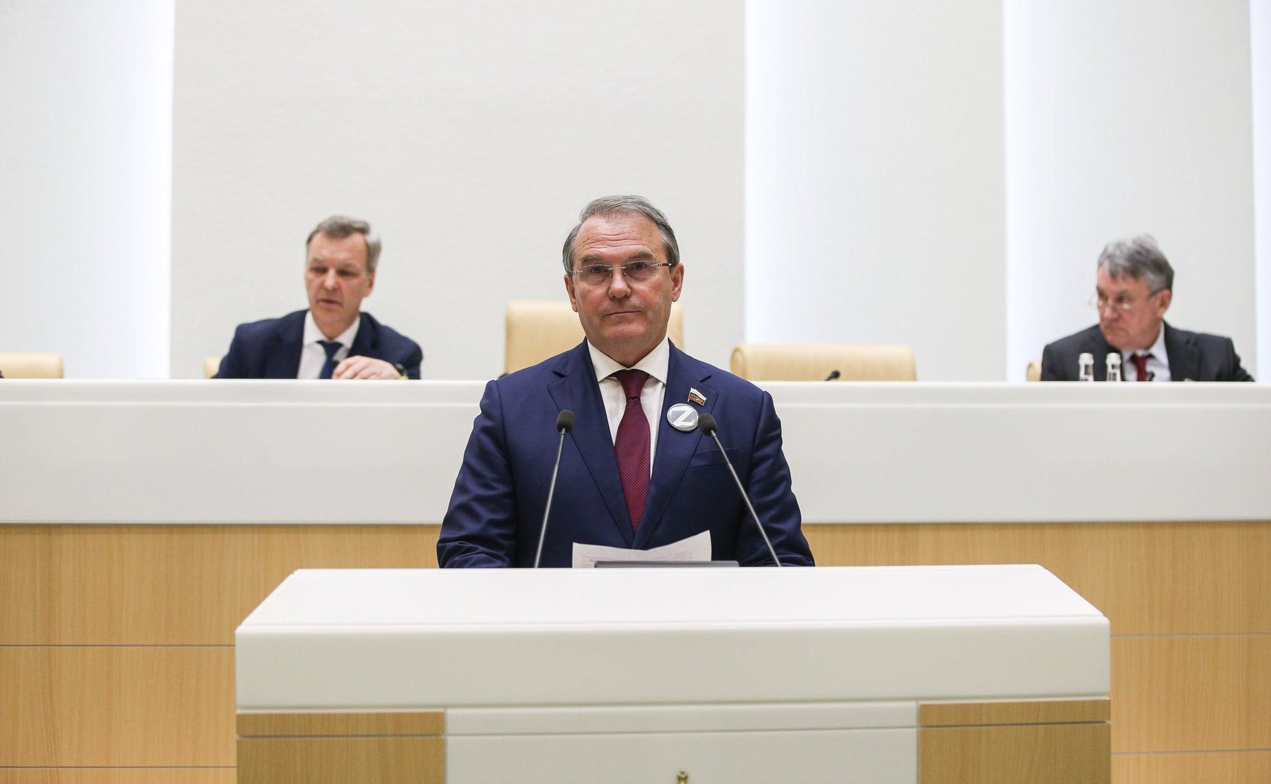 Игорь Морозов