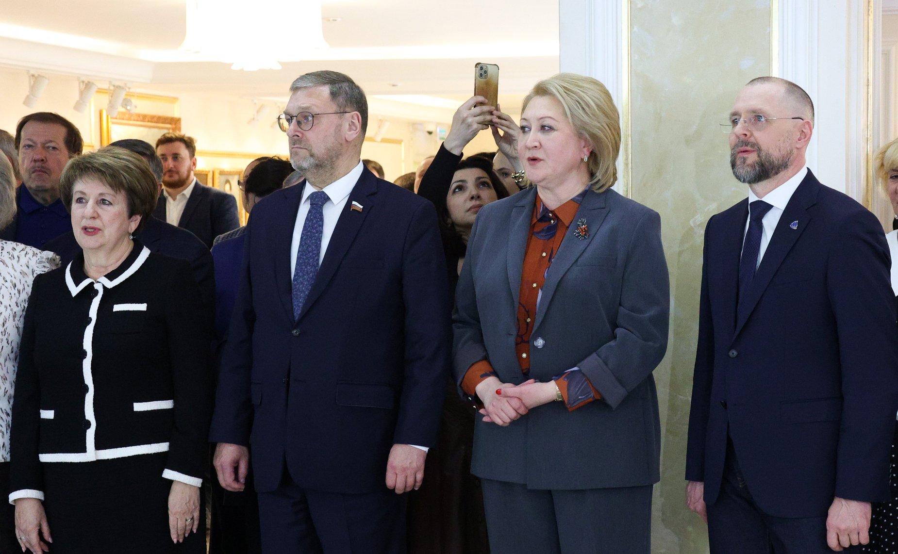 В Совете Федерации открылась выставка «Артек – сто лет детского счастья»