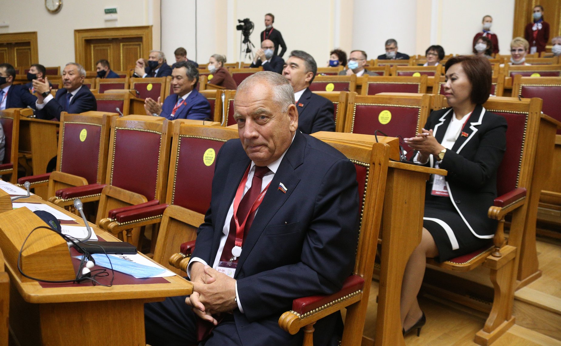 Пленарное заседание IX Невского международного экологического конгресса «Экология планеты — устойчивое развитие»