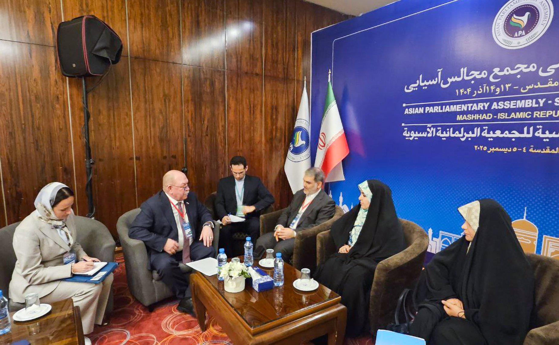 Сенатор Российской Федерации Геннадий Орденов на площадке Азиатской парламентской ассамблеи провел встречу с иранскими законодателями