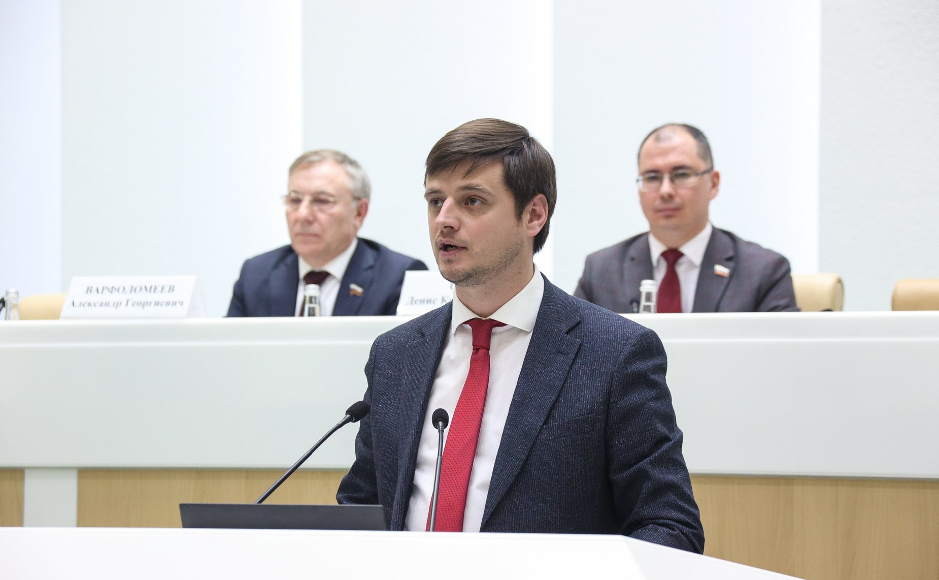 Заседание Палаты молодых законодателей при Совете Федерации