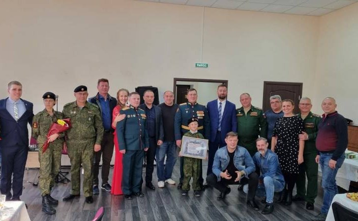 Торжественное мероприятие, посвященное юбилею Гвардейского Симферопольского Артиллерийскогоу четырежды орденоносного полка во дворце культуры и спорта «Тамань»