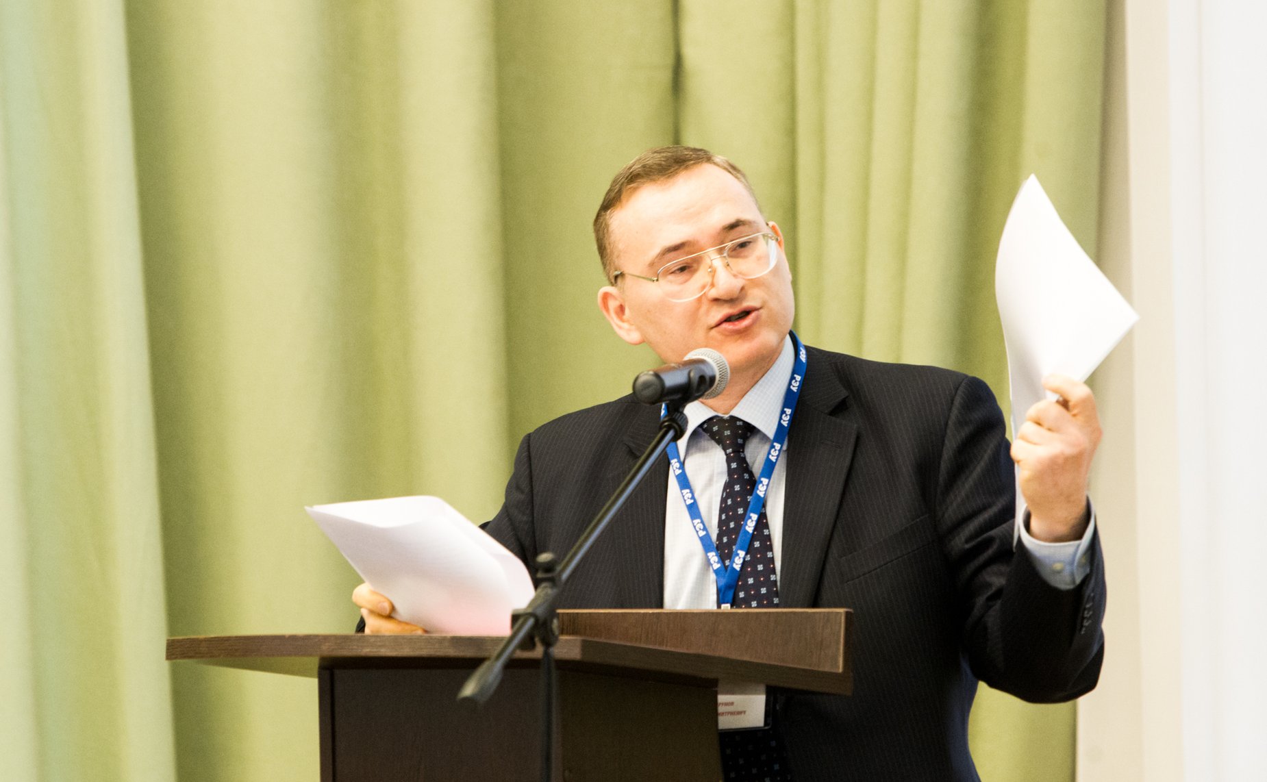 Парламентские слушания в РЭУ им. Плеханова на тему: «Реиндустриализация экономики регионов России как базовое условие реализации политики импортозамещения»