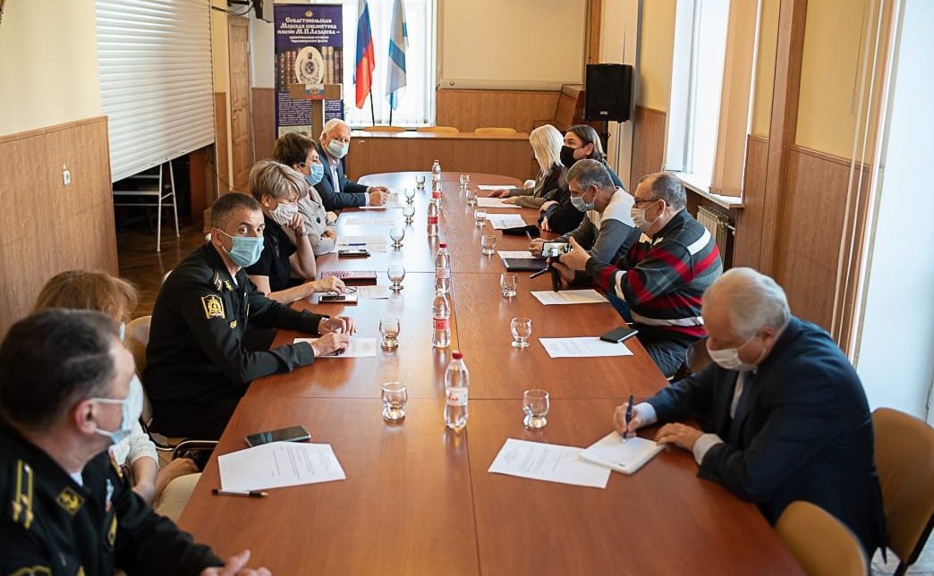 Заседание Общественного совета одной из старейших библиотек России — Морской библиотеки имени адмирала М.П. Лазарева
